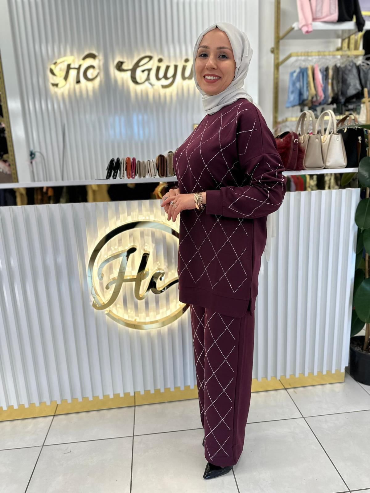 BORDO BAKLAVA DESENLİ TAŞLI TAKIM