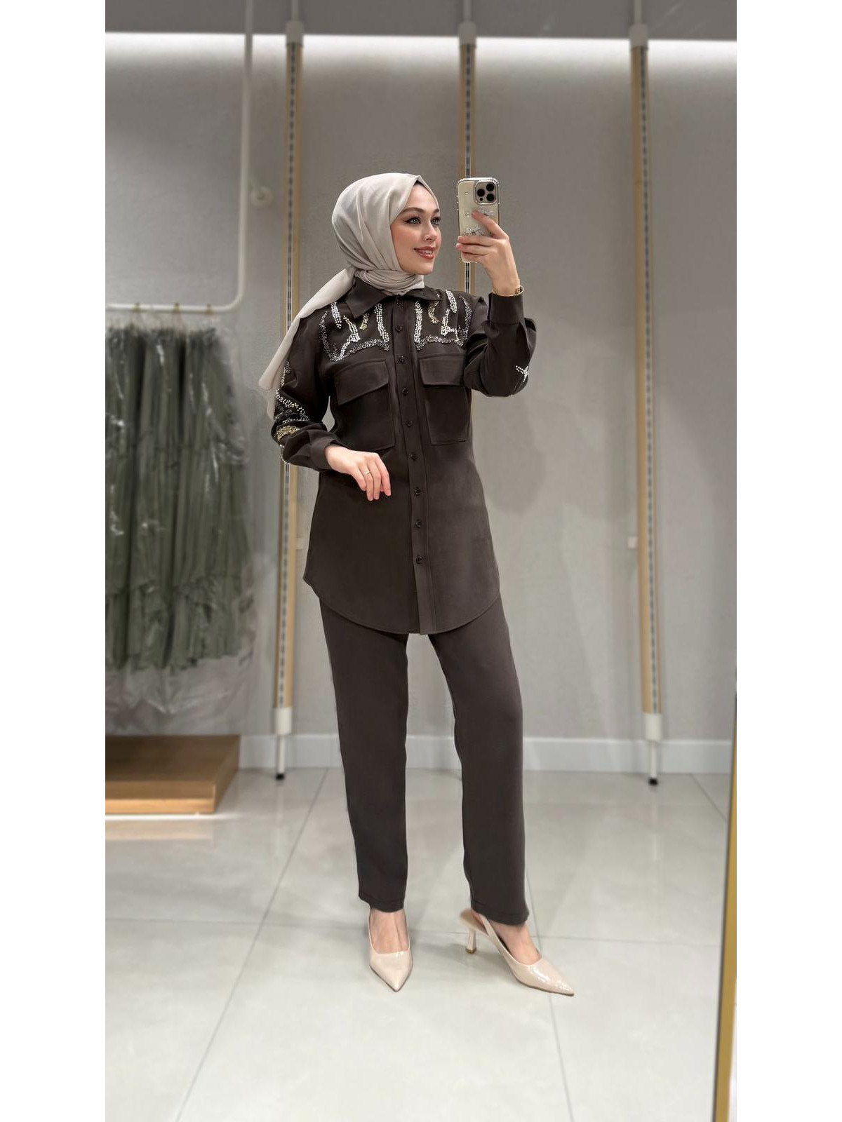 KAHVERENGİ BONCUK İŞLEMELİ TAKIM