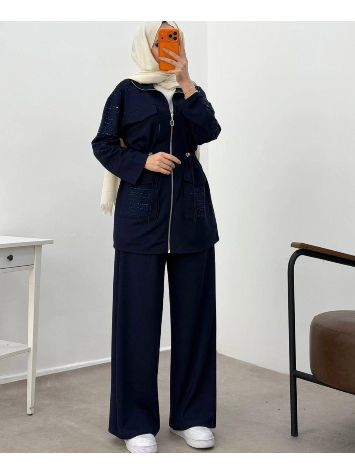 LACİVERT TAŞ DETAYLI TAKIM 