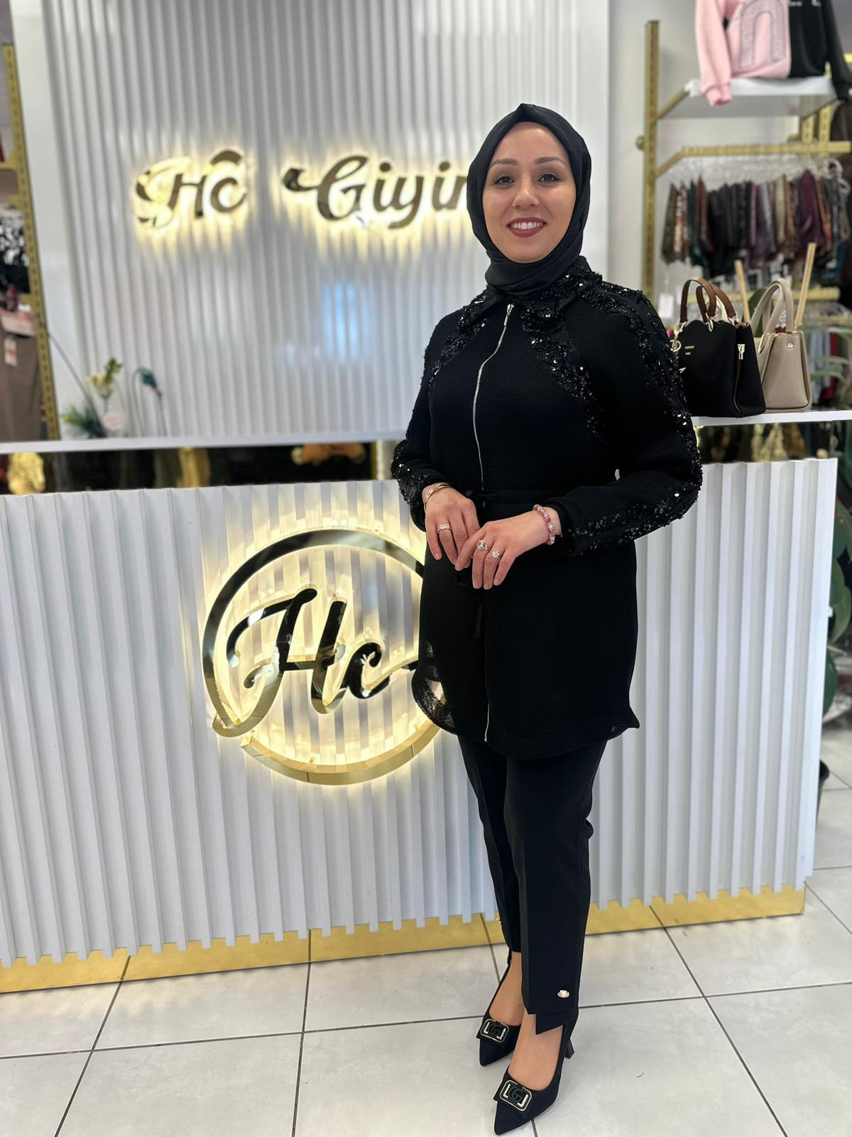 SİYAH İTHAL FİLE CEKET