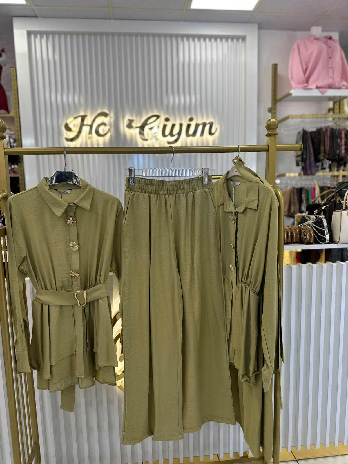 YEŞİL SEYYAR KEMERLİ KETEN TAKIM